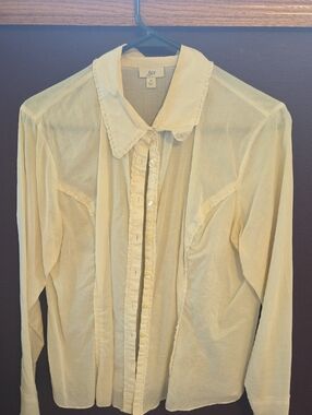 J. Jill Cream Ruffle-Trim Long-Sleeve Button-Down Shirt
